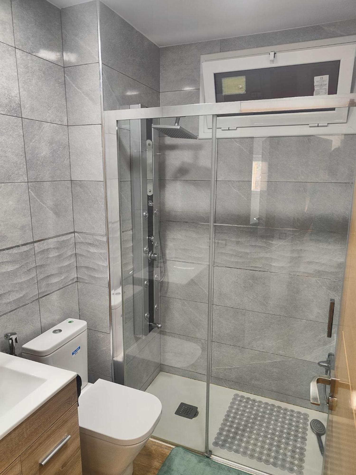 Leilighet Lovely Flat Fira Barcelona